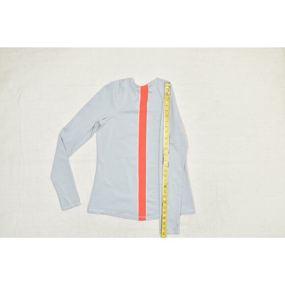 Under Armour Women's Gray ColdGear Athletic Top Shirt Size Small - Picture 7 of 8